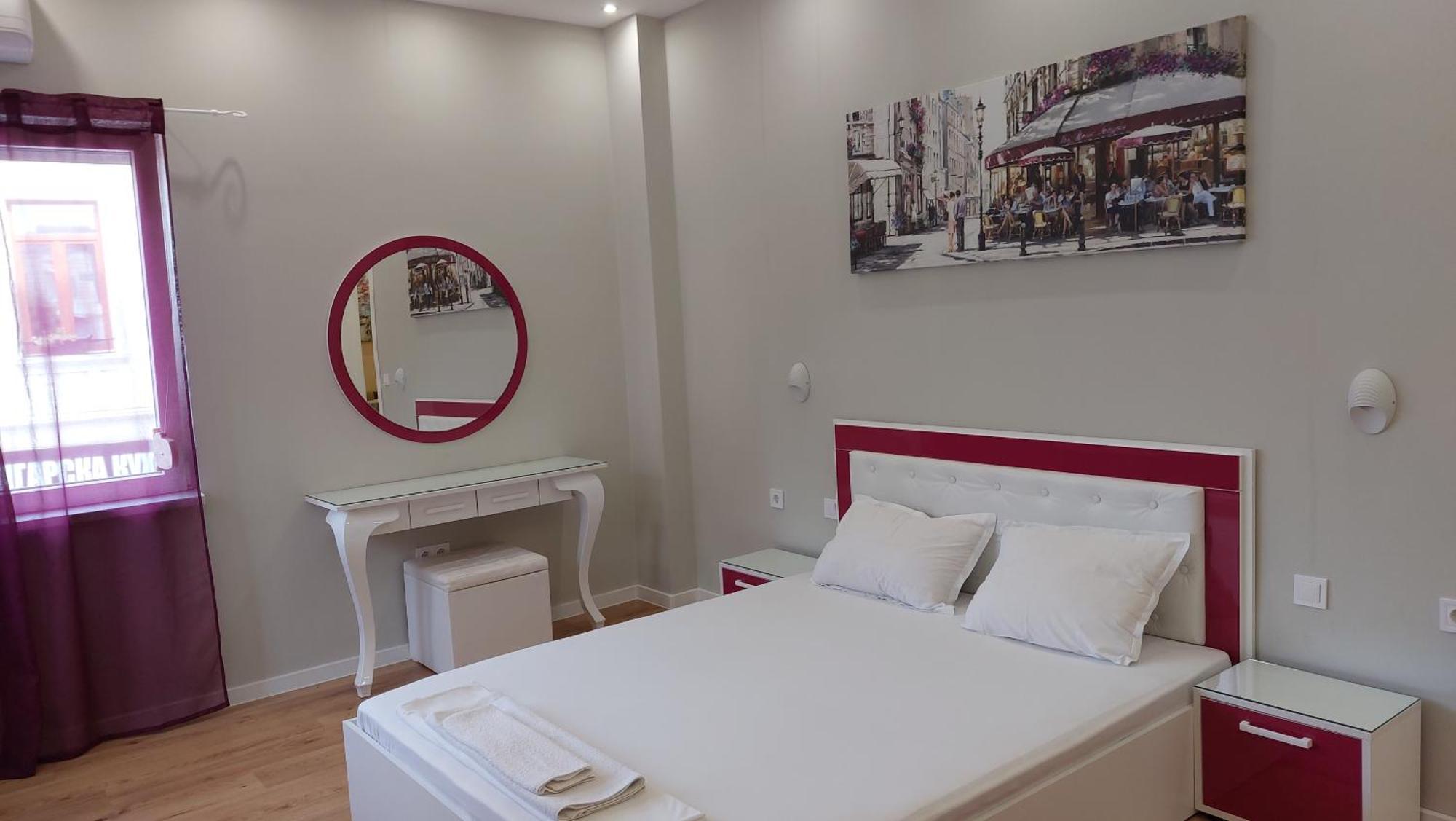 Апартамент Pink & Blue - 2Bdr With Balcony - Wi-Fi Varna Exterior foto